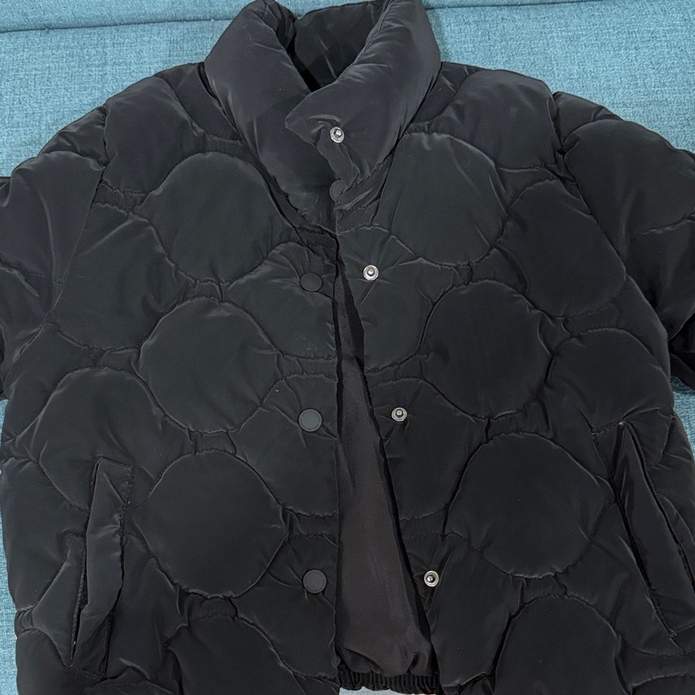 Zara Black Quilted Circle-Pattern Puffer Jacket
